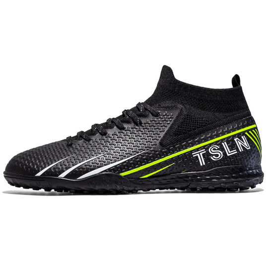 Maik | Non-slip football shoes