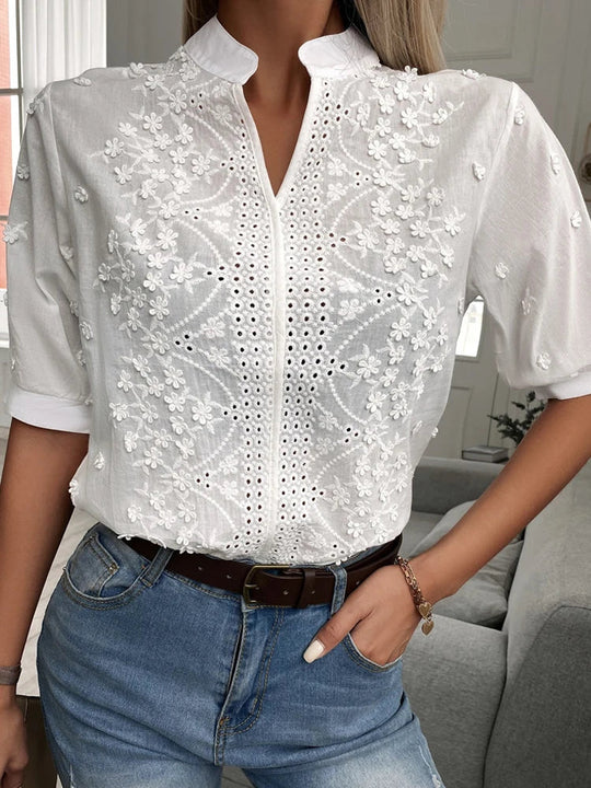 Mandy | Elegant blouse with V-neck