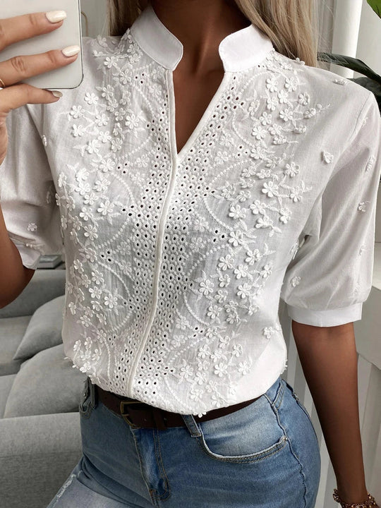 Mandy | Elegant blouse with V-neck
