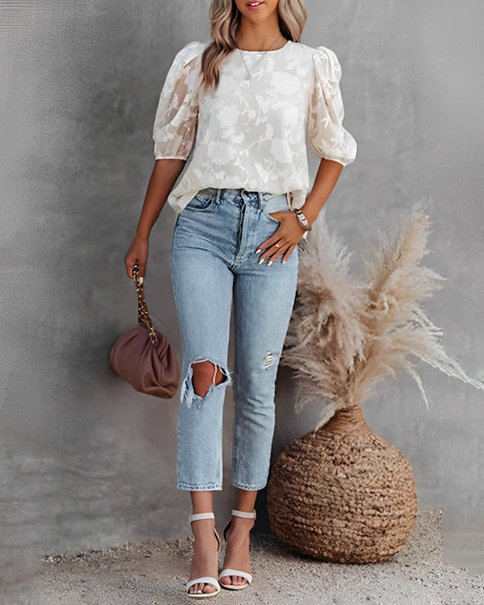 Manuela | Elegant blouse with puff sleeves made of chiffon