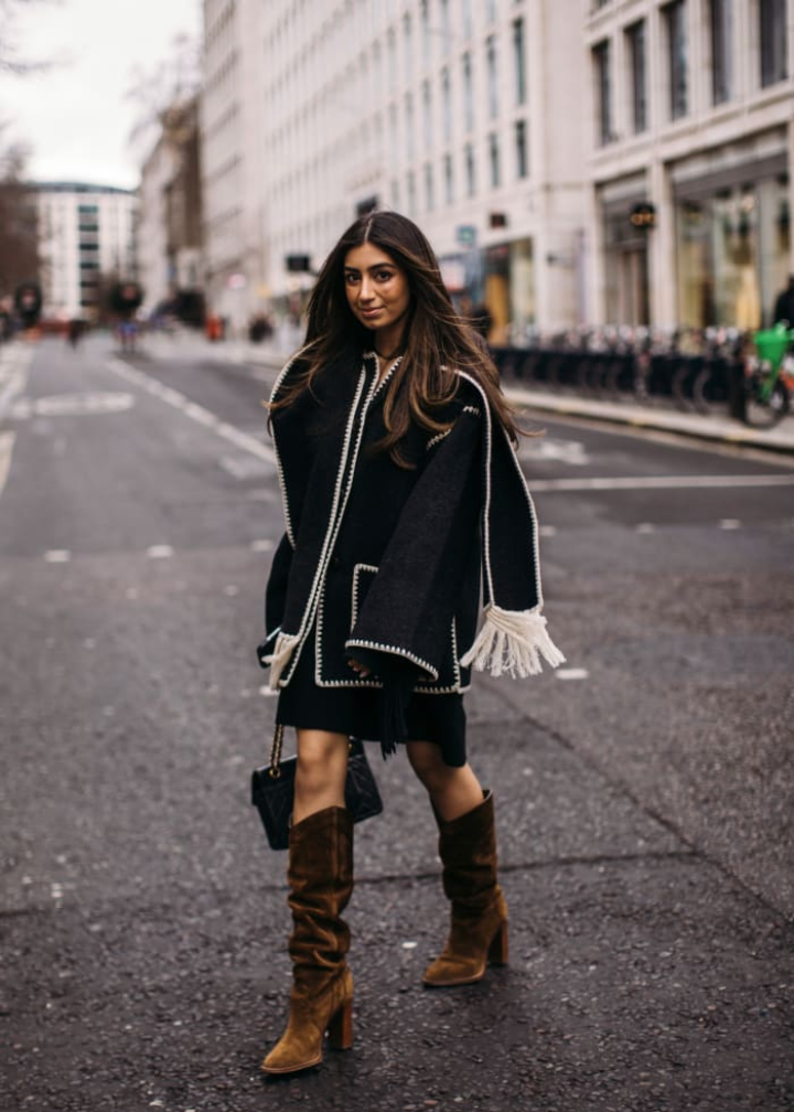 Marina | Elegant and comfortable jacket with scarf