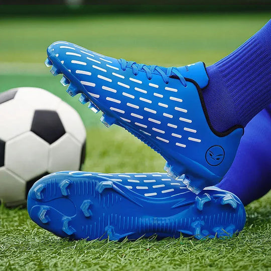 Martin | Low Unisex Football Shoes