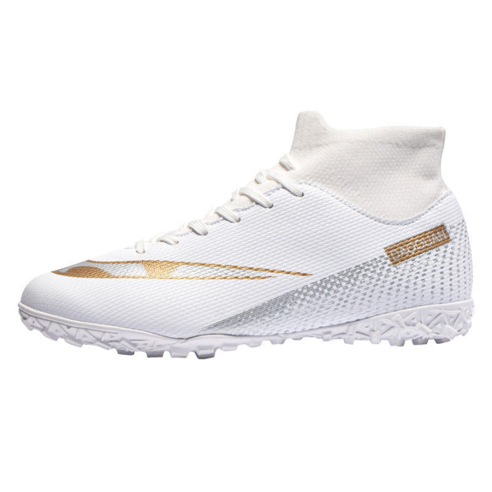 Mathias | Football shoes with spikes