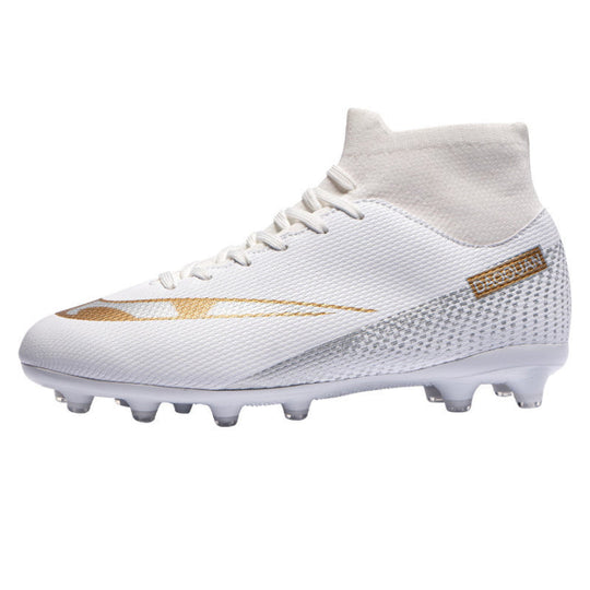Mathias | Football shoes with spikes