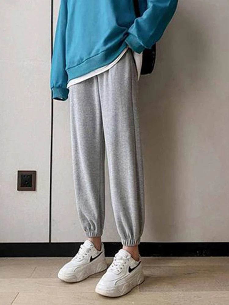 Mellow | Stylish sweatpants for sports