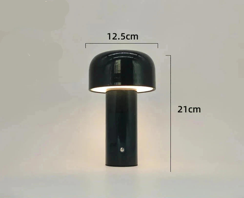  Elegante lamp met een tijdloos ontwerp en duurzame materialen voor langdurig gebruik.