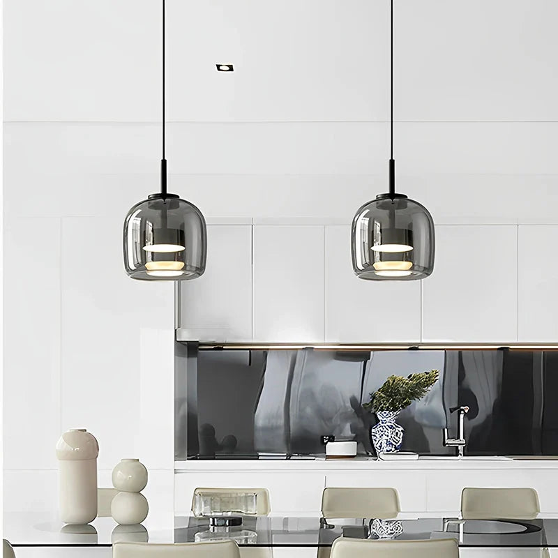 LumiCrystal Stijlvolle Hanglamp - Luxe hanglamp met een uniek glazen design, ontworpen voor een eigentijds interieur.