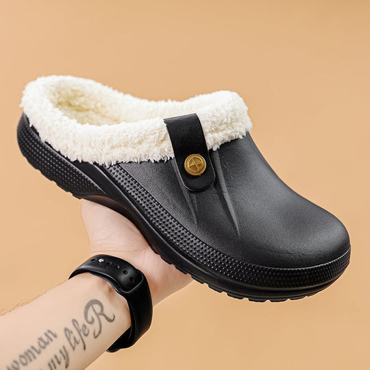 Een paar Max winterklompen die functionaliteit en comfort combineren.