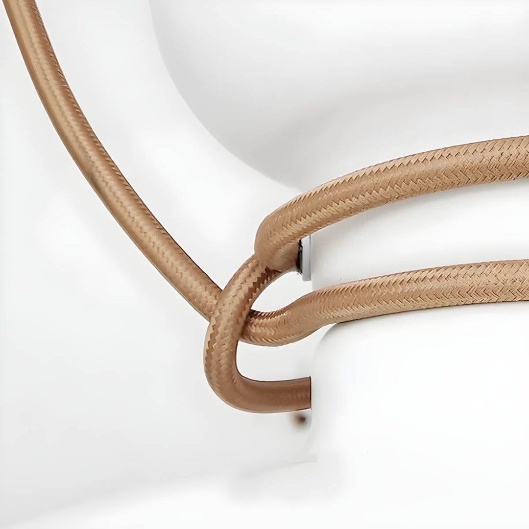Orlee hanglamp met een geometrisch ontwerp, creëert een unieke sfeer in elke ruimte.

