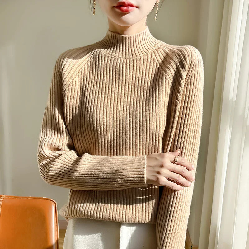 Rania | Women's Oversized Turtleneck Sweater with Long Sleeves | Red