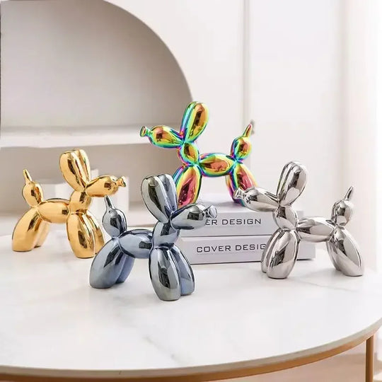 Ballo | Scultura di cane pallone in ceramica bianca | Bianco