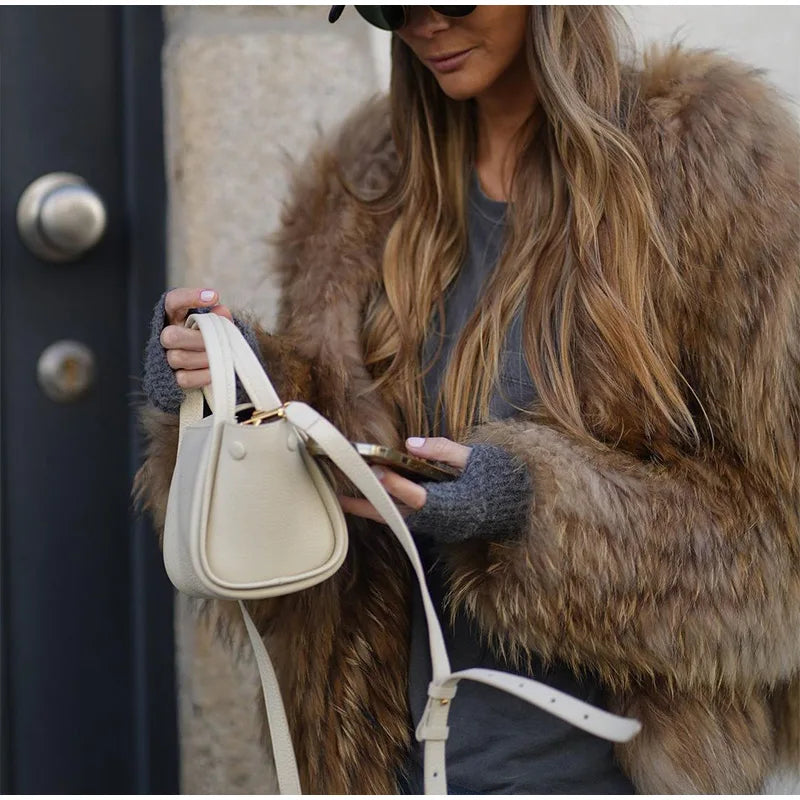 Lara | Fluffy brown jackets with long sleeve