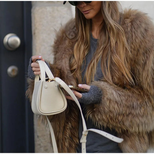 Lara | Fluffy brown jackets with long sleeve