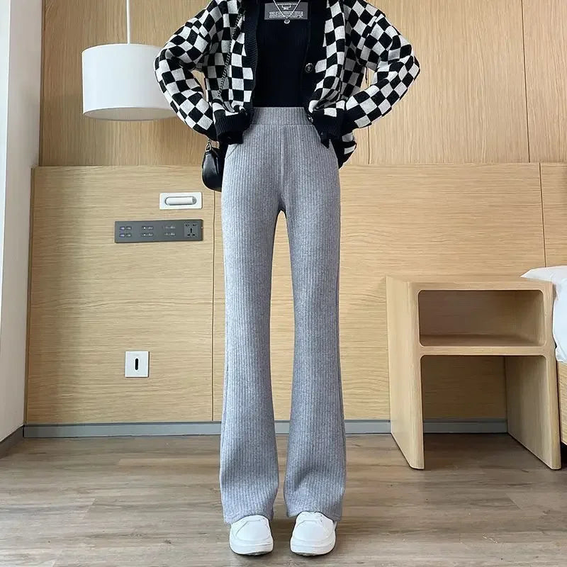 Heidelberg | Pantaloni a zampa oversize da donna | Nero