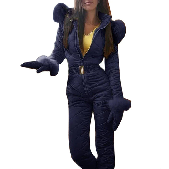 Praktische ritssluiting en comfortabele pasvorm in een winter jumpsuit.