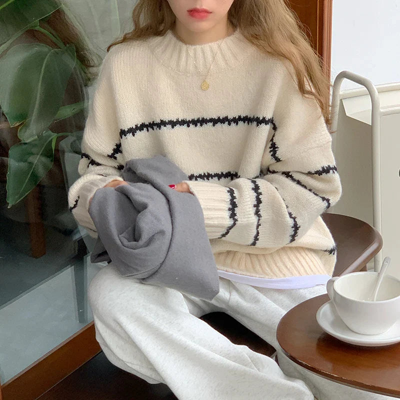 Elora | Women's Oversized Knitted Sweater | White