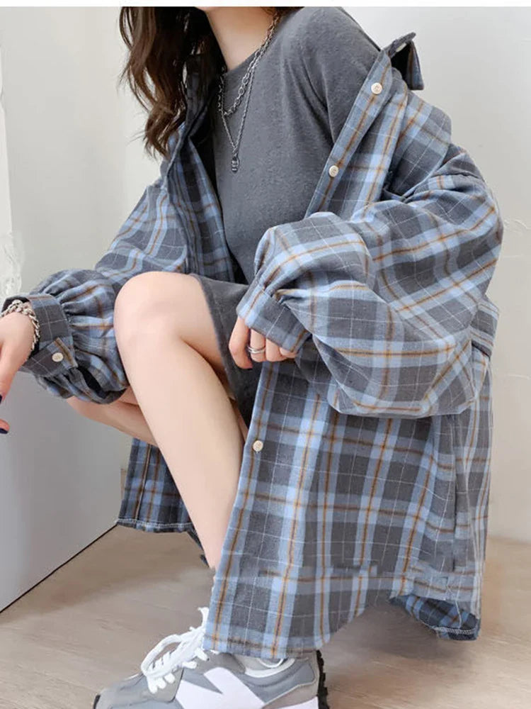Liora | Damen Oversized Karohemd | Blau