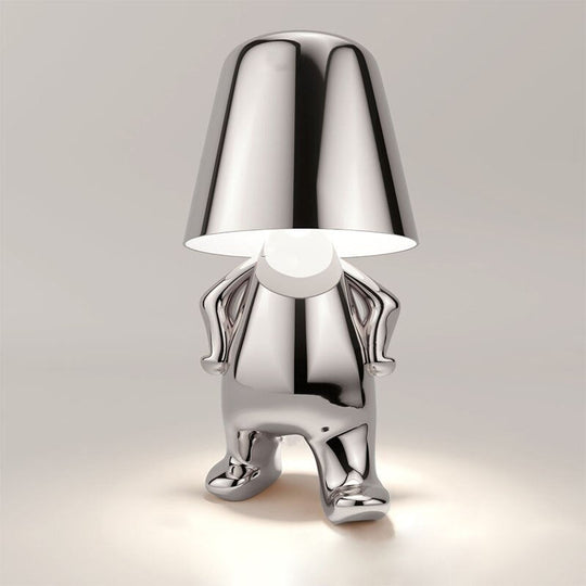 Artistiek ontworpen tafellamp met een tijdloos en elegant design.