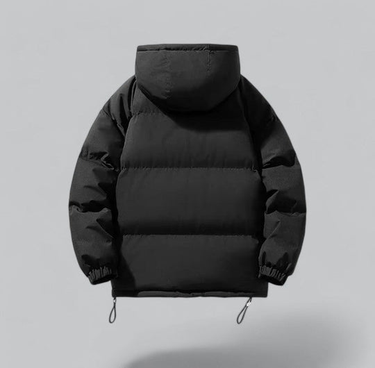 Warme winterparka voor heren met een gewatteerd ontwerp en capuchon.