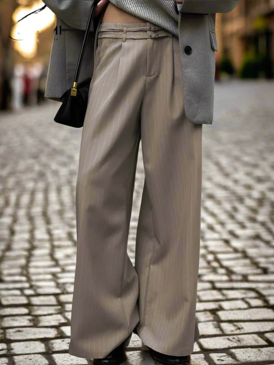 Düsseldorf | Pantaloni stampati oversize da donna | Khaki