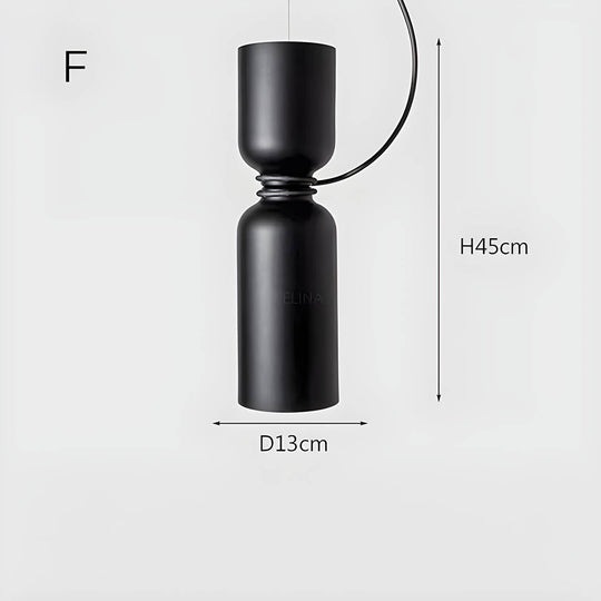 Orlee hanglamp met een geometrisch ontwerp, ideaal voor het toevoegen van een moderne touch aan je huis.
