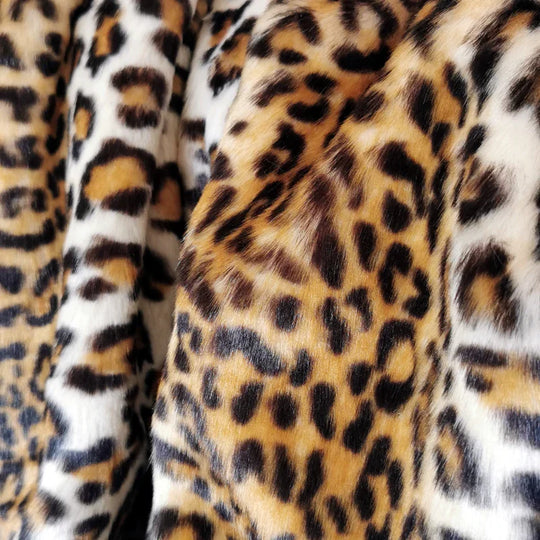 Savanna | Golden leopard print faux fur blanket | Gold