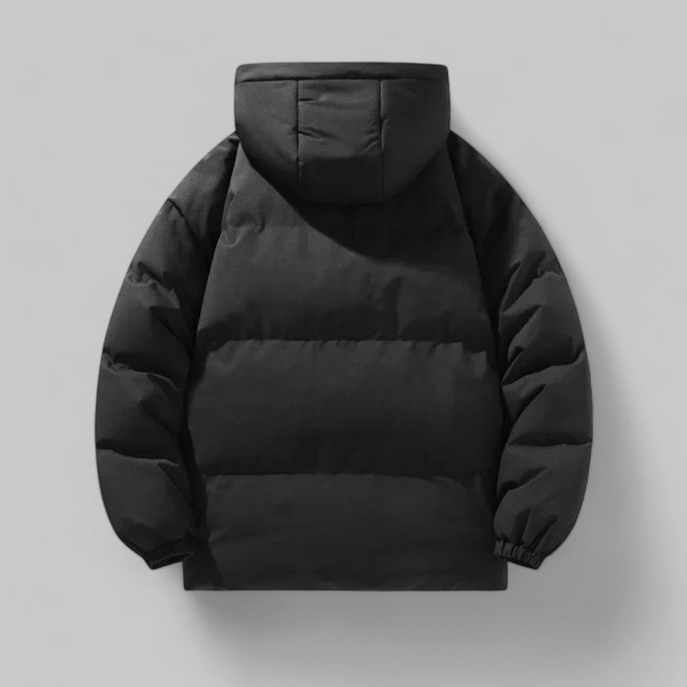 Dames winterparka met capuchon en knoopsluiting, ideaal voor koud weer.