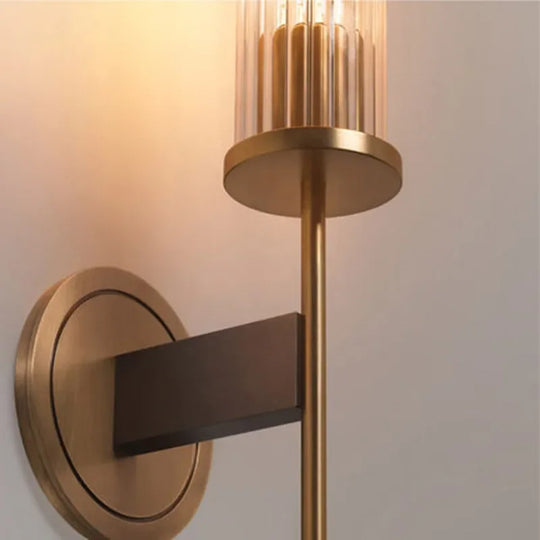 Aureo | Lampada da parete vintage in ottone dorato con vetro rigato | Oro