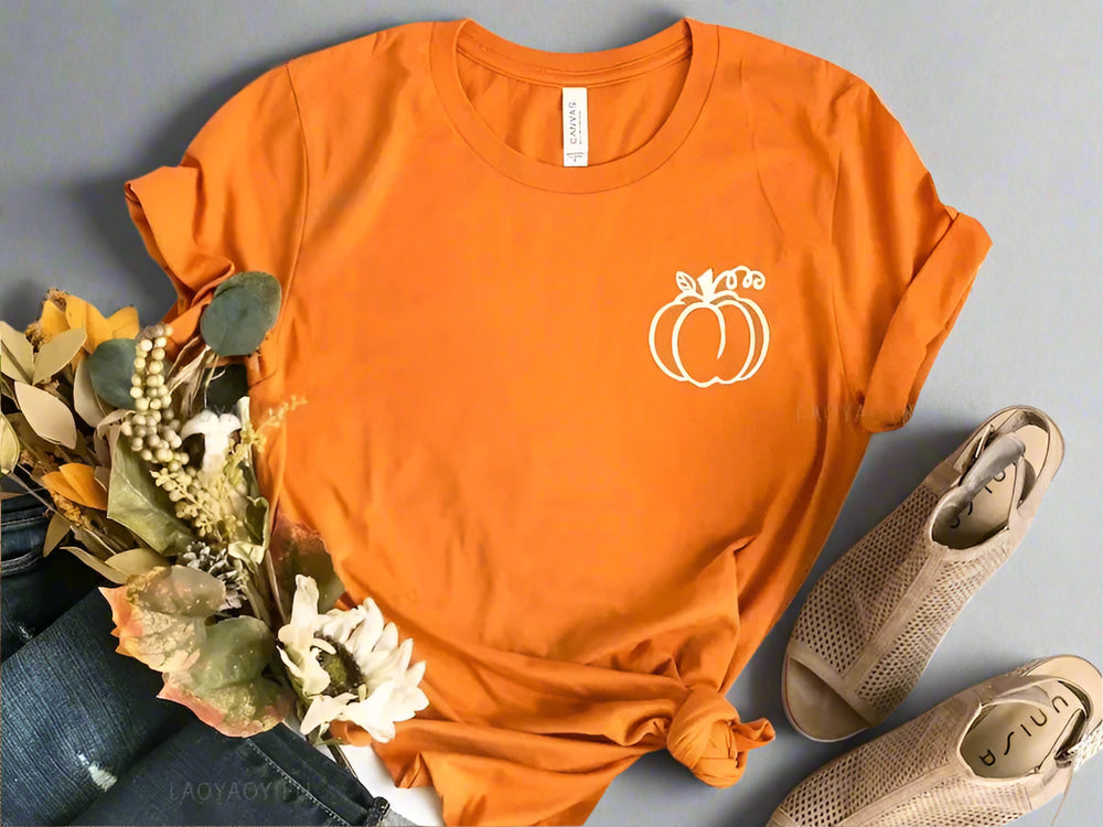Mila | Kawaii autumn T-shirt with pumpkin print for women | Orange