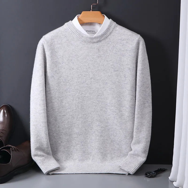 Zachte en stijlvolle herentrui, perfect voor een nette look.