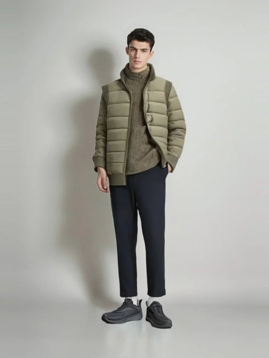 Koen Heren Lichtgewicht Gewatteerde Jas - Een comfortabele en isolerende jas voor mannen, perfect voor koude dagen en biedt een moderne, stijlvolle uitstraling.