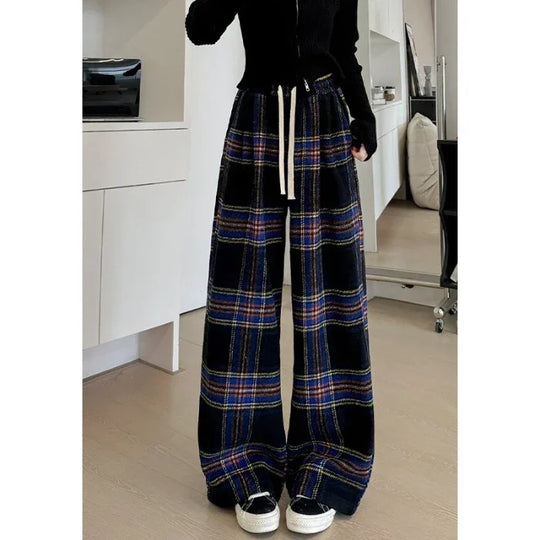 Stuttgart | Women's Oversized Checked Trousers | Black