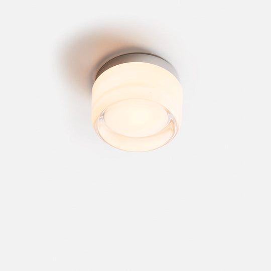 Sven Unieke decoratieve lamp die perfect is voor zowel woon- als werkruimtes.
