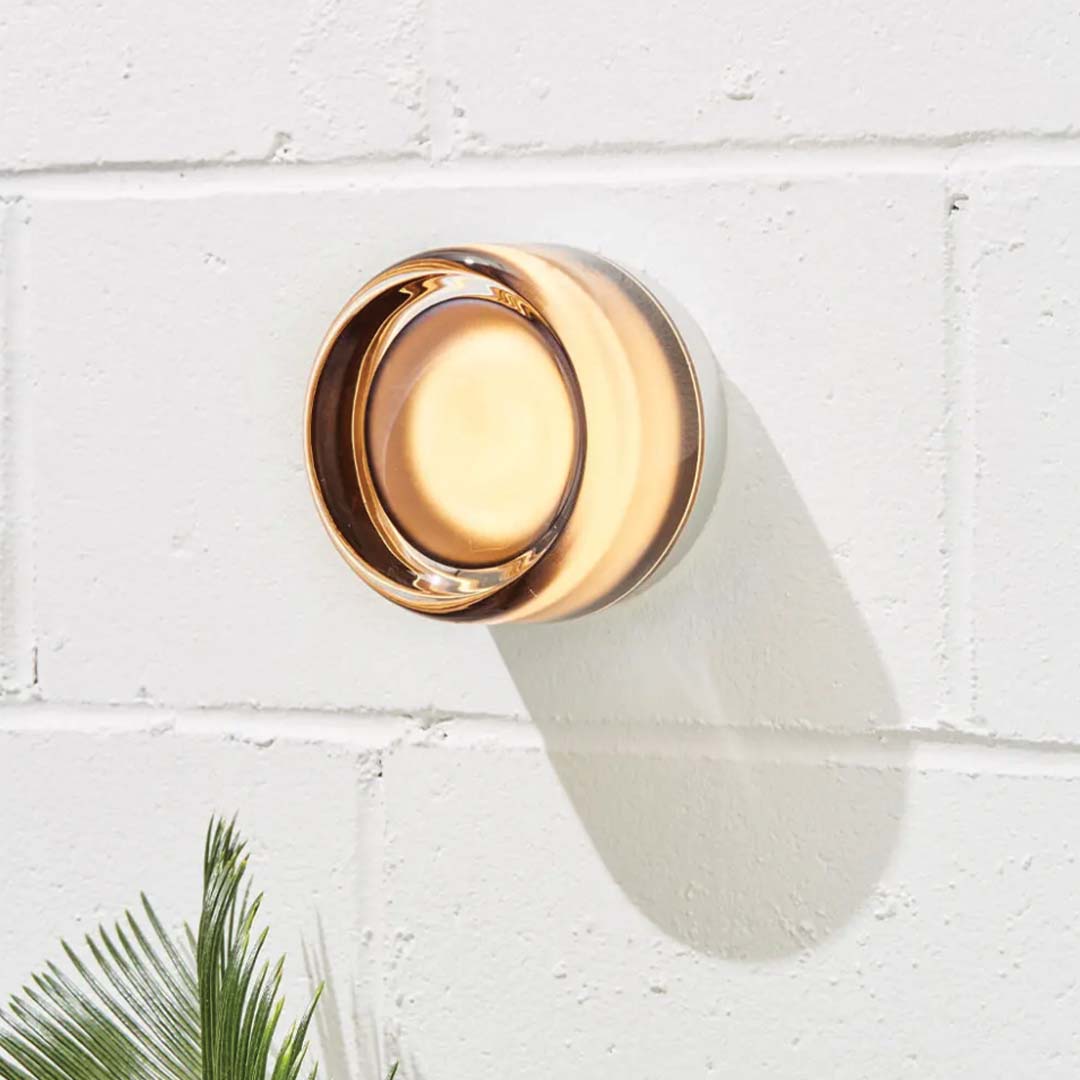 Sven Stijlvolle decoratieve lamp met een uniek ontwerp voor moderne interieurs.
