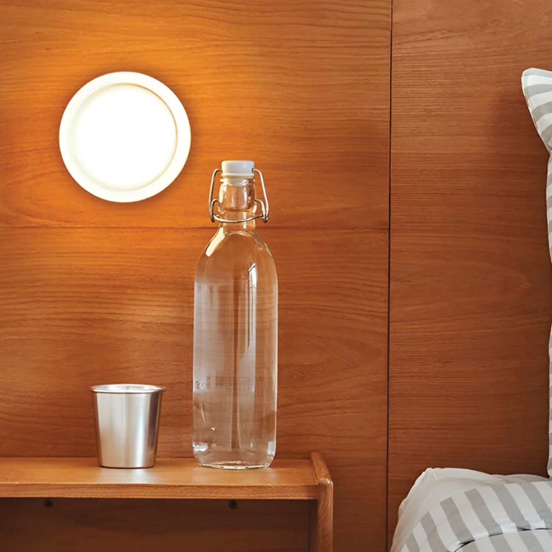 Sven Unieke lamp ontworpen om elke ruimte sfeervol te verlichten.
