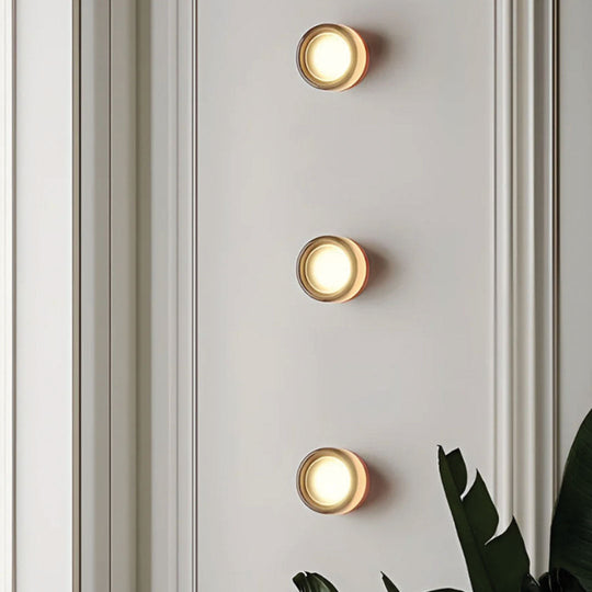 Sven Decoratieve lamp die elegantie en functionaliteit combineert.
