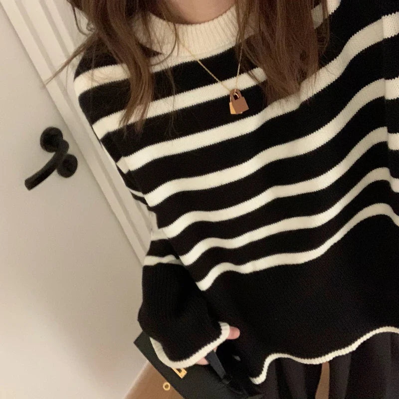 Mira | Women's Oversized Knit Sweater with Stripes | Apricot