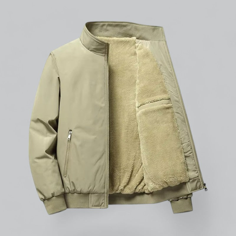Jas met elastische boorden voor een comfortabele pasvorm.