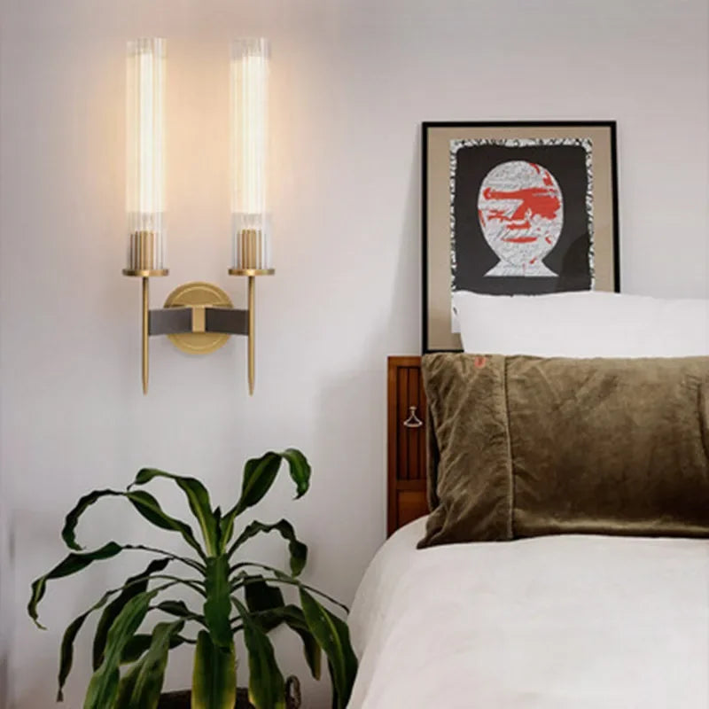 Aureo | Lampada da parete vintage in ottone dorato con vetro rigato | Oro