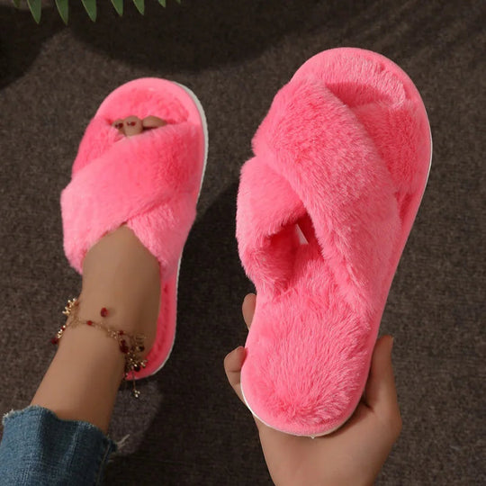 Silvia | Cross-design slippers with anti-slip insole comfortable and breathable