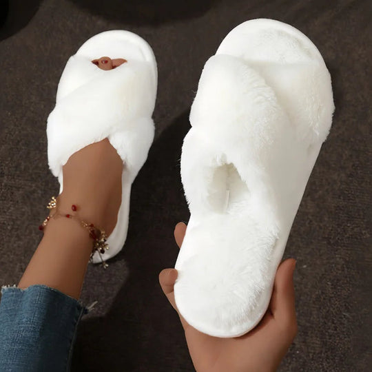 Silvia | Cross-design slippers with anti-slip insole comfortable and breathable