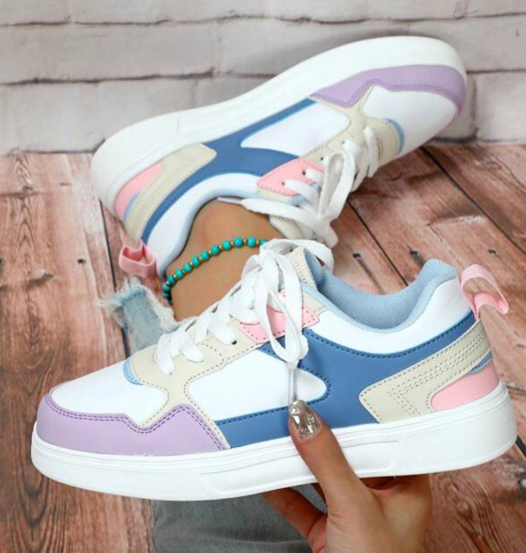 Zoey - Trendy Sneakers For Women With Stylish Combinations