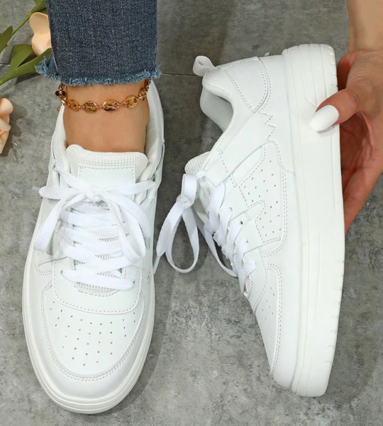 Zoey - Trendy Sneakers For Women With Stylish Combinations