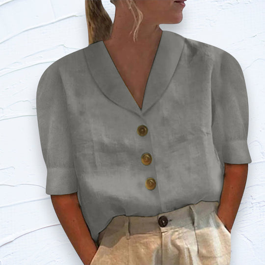 Stephanie | Blouse met traditionele kraag en knoopsluiting