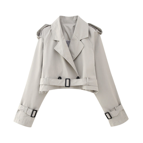 Stephanie | Eleganter kurzer Trenchcoat