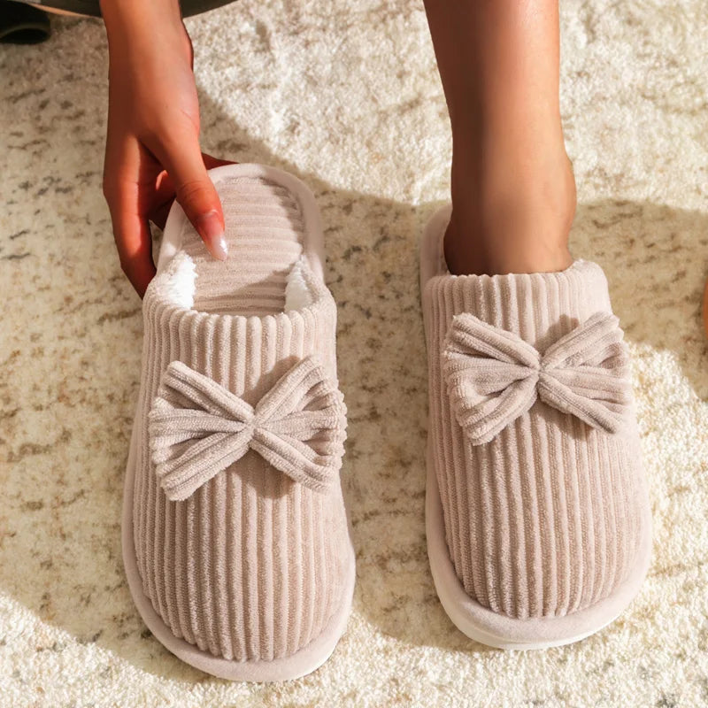 Susanna | Slippers with elegant bow and anti-slip sole