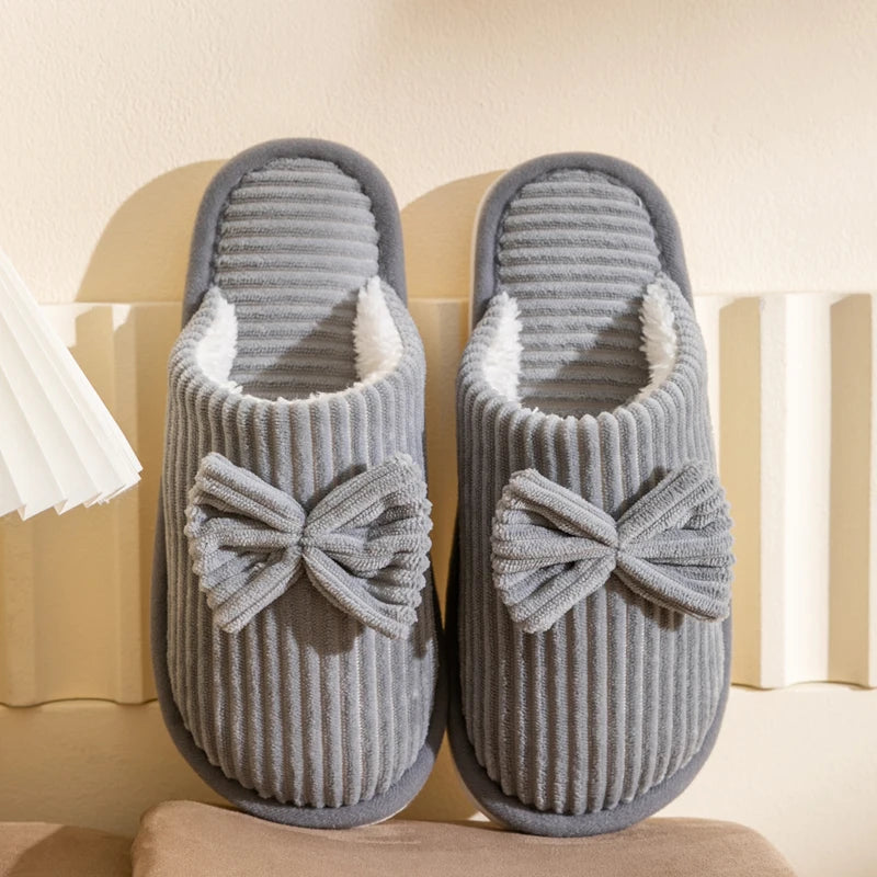 Susanna | Slippers with elegant bow and anti-slip sole