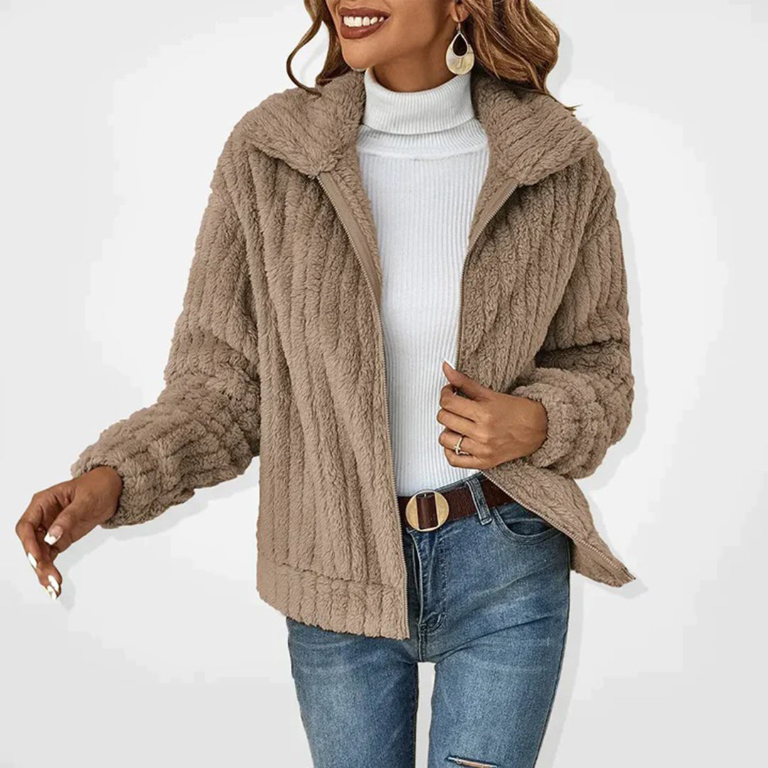 Sanne Dames Zachte Jas - Een trendy en comfortabele jas voor dames, ideaal voor een casual look en biedt warmte op frisse dagen.