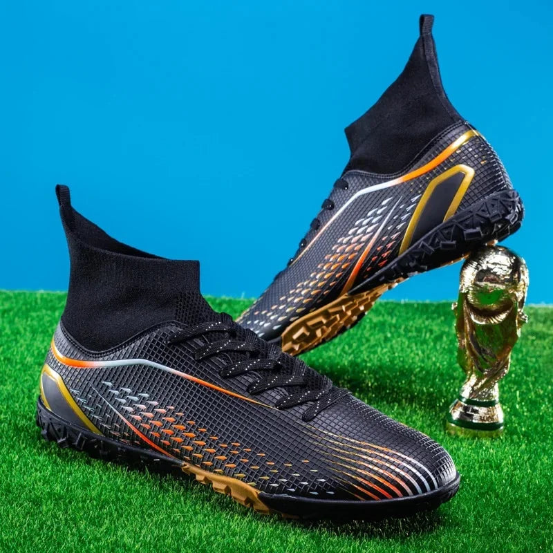 Thomas | Rutschfeste Outdoor-Fußballschuhe