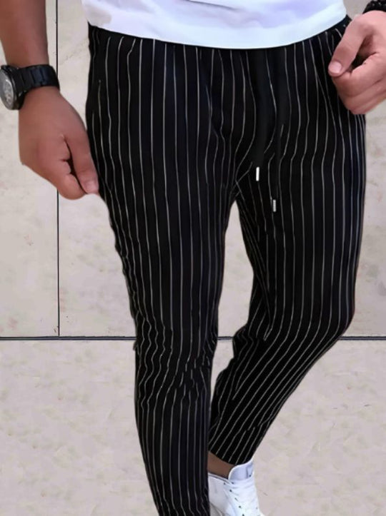 Christopher - Hose mit Streifenmuster und Kordelzug